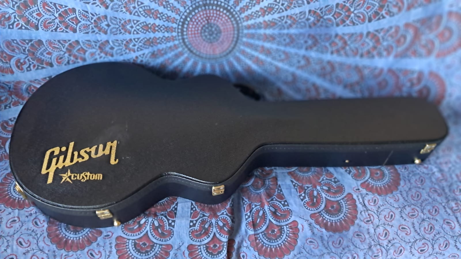 Gibson Custom Shop ES 355 with Bigsby - 2009 Semi-Acoustic - View 7